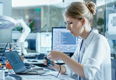 Female Computer Scientist 460 .jpg